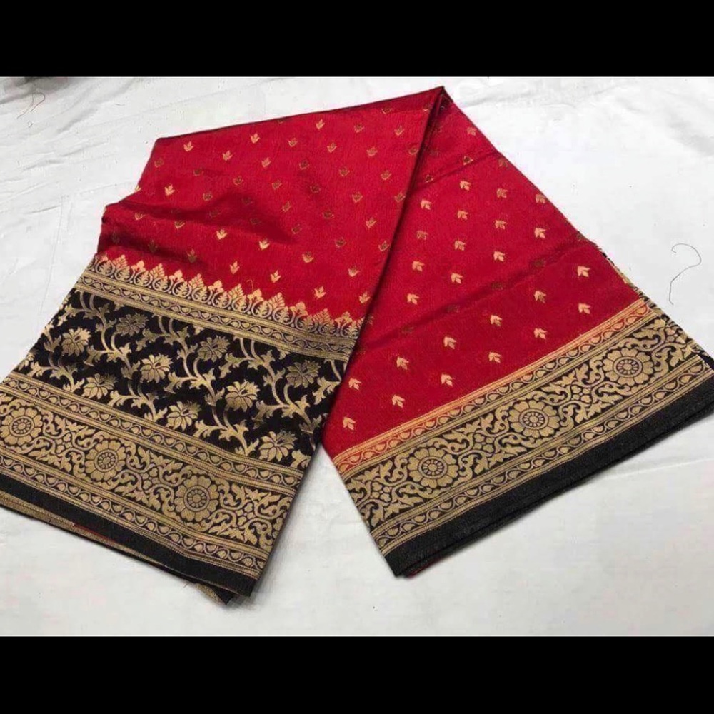Red Maheshmati Silk Saree